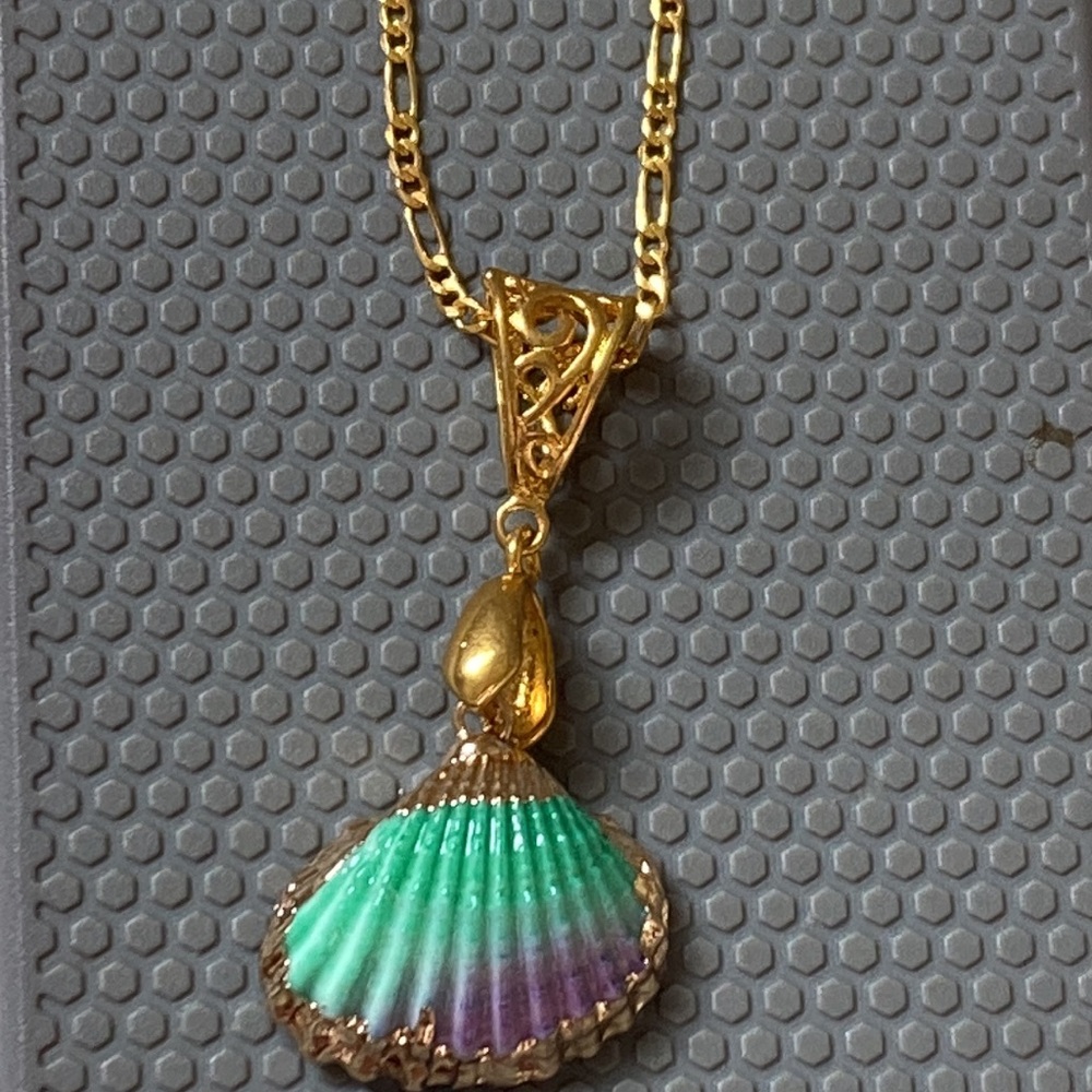 18 KGP yellow gold necklace with purple and green seashell - Picture 3 of 6